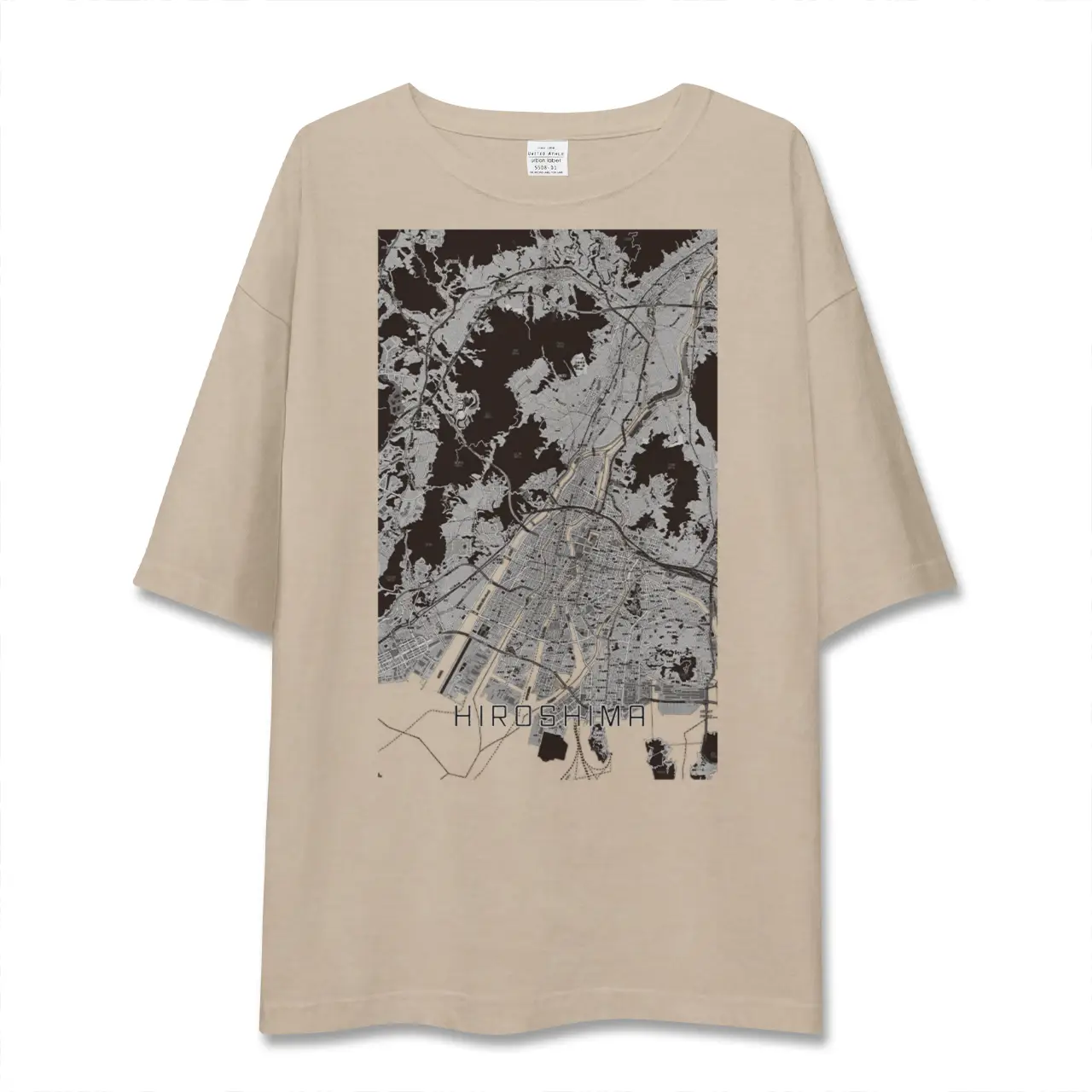 【広島(広島県)】地図柄ビッグシルエットTシャツ
