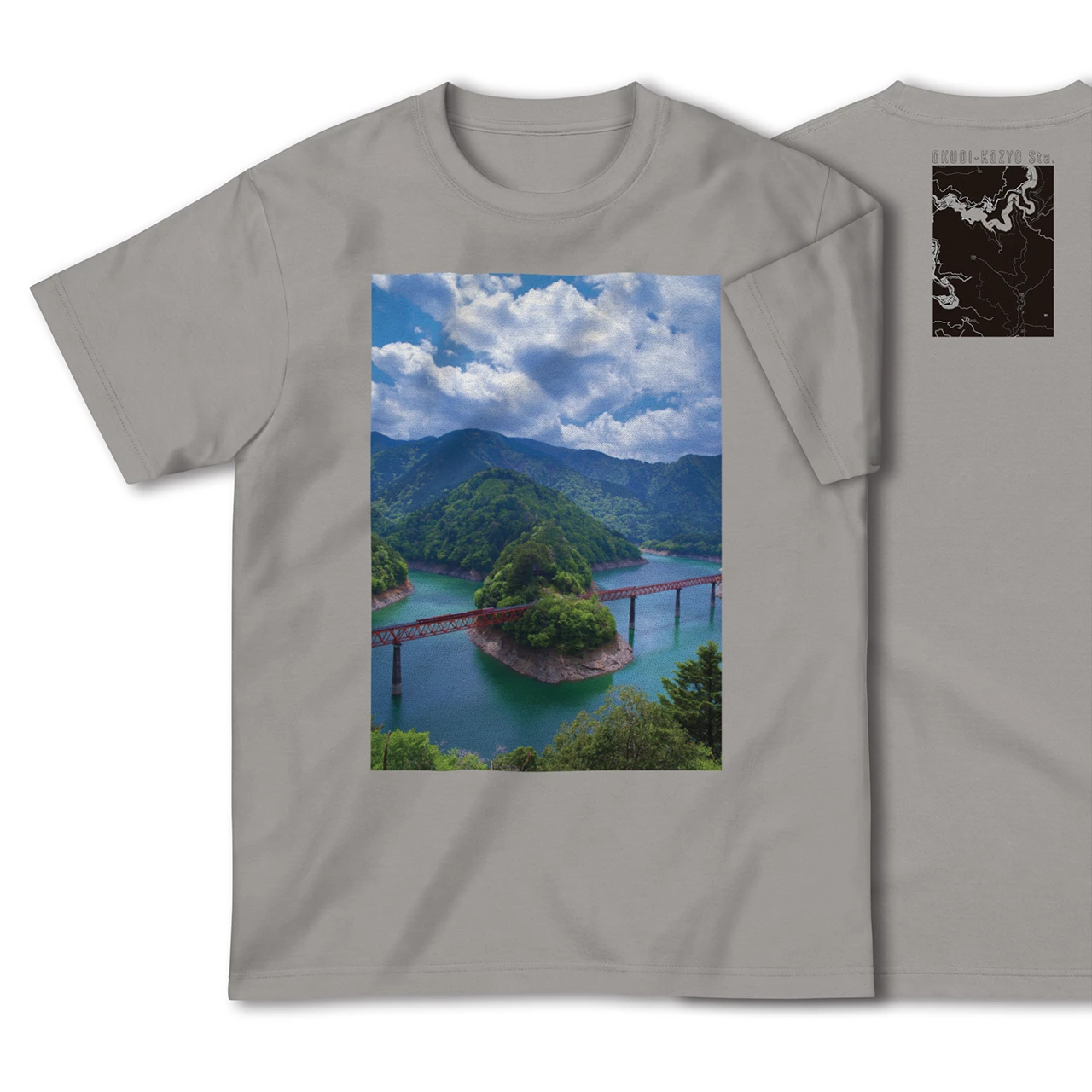 【奥大井湖上(静岡県)】Map World ハイクオリティTシャツ