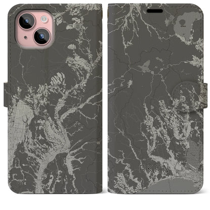 【阿寒（北海道）】地図柄iPhoneケース（手帳タイプ）モノトーン・iPhone 15 Plus 用