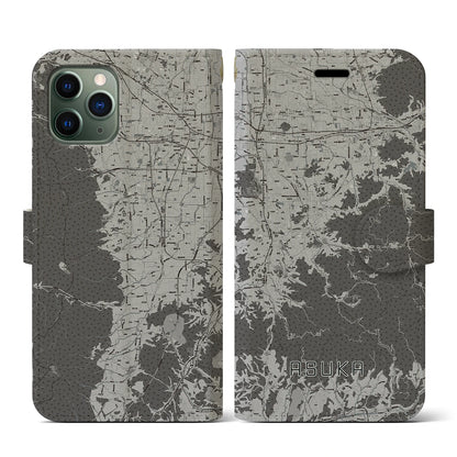 【明日香（奈良県）】地図柄iPhoneケース（手帳タイプ）モノトーン・iPhone 11 Pro 用