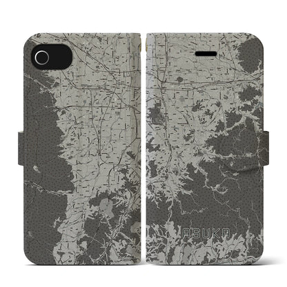 【明日香（奈良県）】地図柄iPhoneケース（手帳タイプ）モノトーン・iPhone SE（第3 / 第2世代） / 8 / 7 / 6s / 6 用