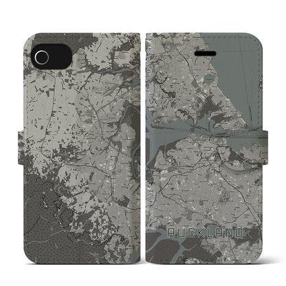 【オークランド（ニュージーランド）】地図柄iPhoneケース（手帳タイプ）モノトーン・iPhone SE（第3 / 第2世代） / 8 / 7 / 6s / 6 用