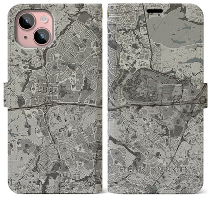 【万博記念公園（大阪府）】地図柄iPhoneケース（手帳タイプ）モノトーン・iPhone 15 Plus 用