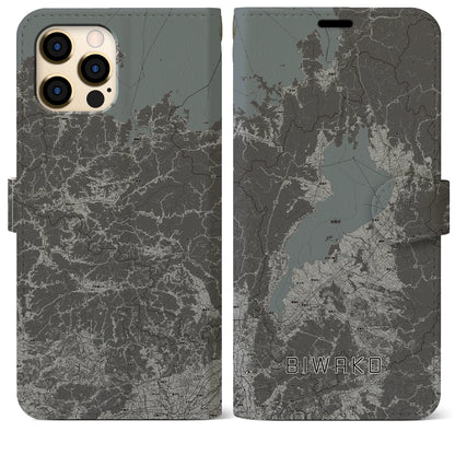 【琵琶湖2（滋賀県）】地図柄iPhoneケース（手帳タイプ）モノトーン・iPhone 12 Pro Max 用