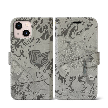 【千葉ニュータウン中央（千葉県）】地図柄iPhoneケース（手帳タイプ）モノトーン・iPhone 13 mini 用