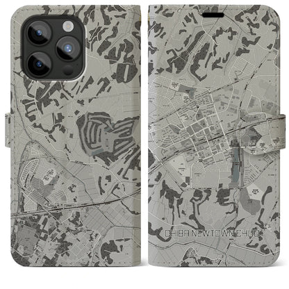 【千葉ニュータウン中央（千葉県）】地図柄iPhoneケース（手帳タイプ）モノトーン・iPhone 15 Pro Max 用