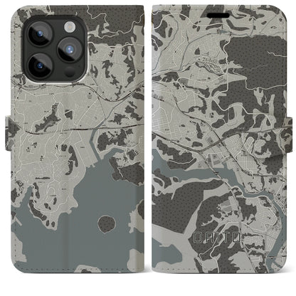 【大塔（長崎県）】地図柄iPhoneケース（手帳タイプ）モノトーン・iPhone 15 Pro Max 用