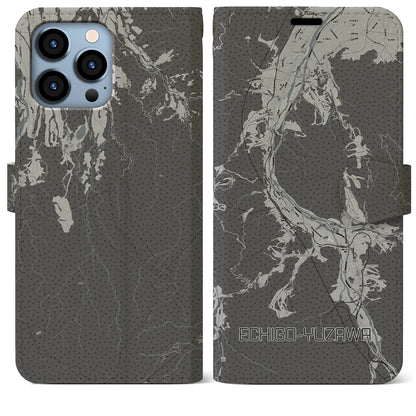 【越後湯沢（新潟県）】地図柄iPhoneケース（手帳タイプ）モノトーン・iPhone 13 Pro Max 用