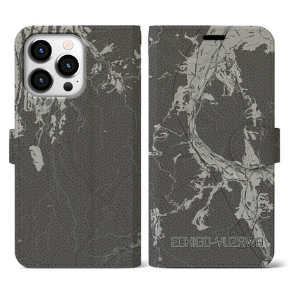 【越後湯沢（新潟県）】地図柄iPhoneケース（手帳タイプ）モノトーン・iPhone 13 Pro 用