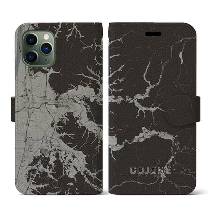 【五城目（秋田県）】地図柄iPhoneケース（手帳タイプ）モノトーン・iPhone 11 Pro 用