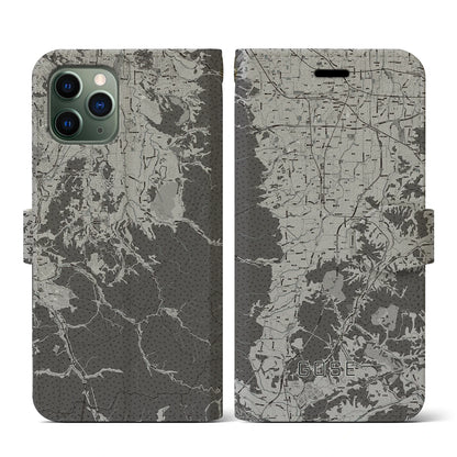 【御所（奈良県）】地図柄iPhoneケース（手帳タイプ）モノトーン・iPhone 11 Pro 用