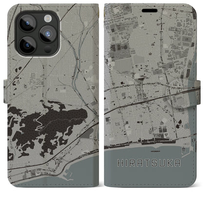 【平塚（神奈川県）】地図柄iPhoneケース（手帳タイプ）モノトーン・iPhone 15 Pro Max 用