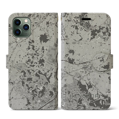 【本郷台（神奈川県）】地図柄iPhoneケース（手帳タイプ）モノトーン・iPhone 11 Pro 用