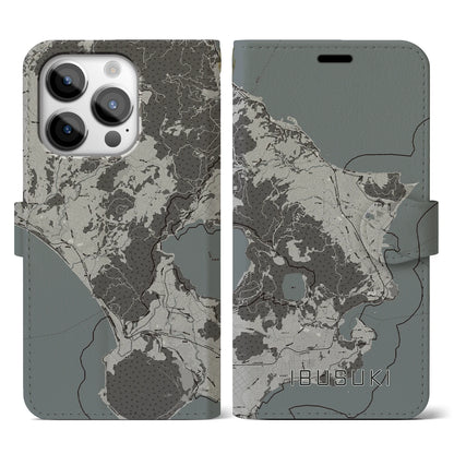 【指宿（鹿児島県）】地図柄iPhoneケース（手帳タイプ）モノトーン・iPhone 14 Pro 用