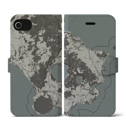 【指宿（鹿児島県）】地図柄iPhoneケース（手帳タイプ）モノトーン・iPhone SE（第3 / 第2世代） / 8 / 7 / 6s / 6 用