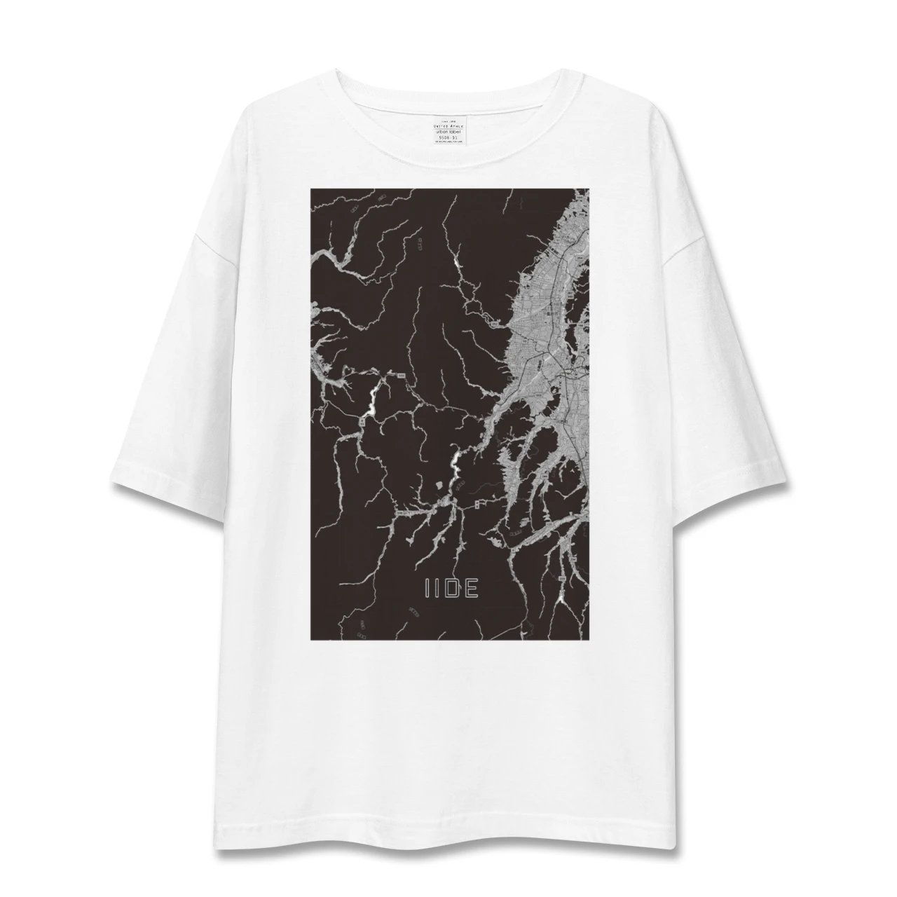 【飯豊（山形県）】地図柄ビッグシルエットTシャツ