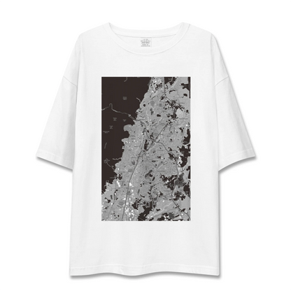 【イポー（マレーシア）】地図柄ビッグシルエットTシャツ