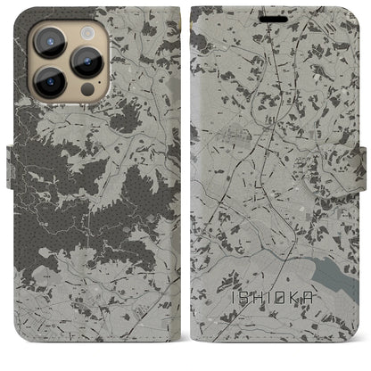 【石岡（茨城県）】地図柄iPhoneケース（手帳タイプ）モノトーン・iPhone 14 Pro Max 用