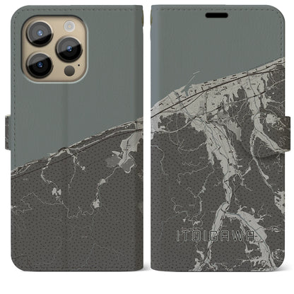 【糸魚川（新潟県）】地図柄iPhoneケース（手帳タイプ）モノトーン・iPhone 14 Pro Max 用
