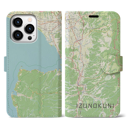 【伊豆の国（静岡県）】地図柄iPhoneケース（手帳タイプ）ナチュラル・iPhone 13 Pro 用