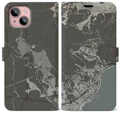 【伊豆山（静岡県）】地図柄iPhoneケース（手帳タイプ）モノトーン・iPhone 15 Plus 用