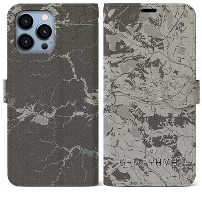 【亀山（三重県）】地図柄iPhoneケース（手帳タイプ）モノトーン・iPhone 13 Pro Max 用