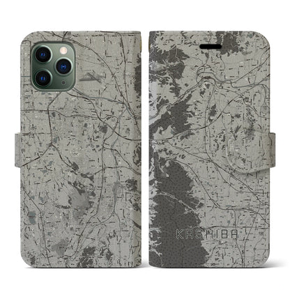 【香芝（奈良県）】地図柄iPhoneケース（手帳タイプ）モノトーン・iPhone 11 Pro 用