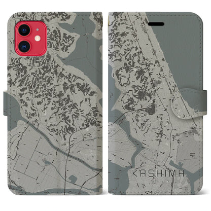 【鹿島（茨城県）】地図柄iPhoneケース（手帳タイプ）モノトーン・iPhone 11 用