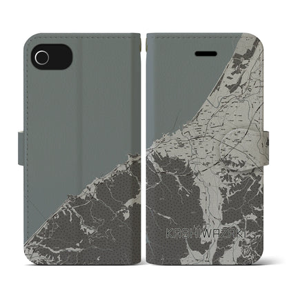 【柏崎（新潟県）】地図柄iPhoneケース（手帳タイプ）モノトーン・iPhone SE（第3 / 第2世代） / 8 / 7 / 6s / 6 用