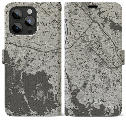 【春日（福岡県）】地図柄iPhoneケース（手帳タイプ）モノトーン・iPhone 15 Pro Max 用