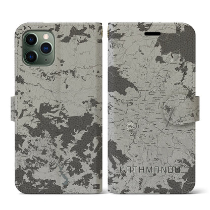 【カトマンズ（ネパール）】地図柄iPhoneケース（手帳タイプ）モノトーン・iPhone 11 Pro 用