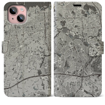 【北千里（大阪府）】地図柄iPhoneケース（手帳タイプ）モノトーン・iPhone 15 Plus 用