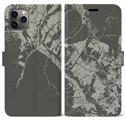 【小淵沢（山梨県）】地図柄iPhoneケース（手帳タイプ）モノトーン・iPhone 11 Pro Max 用