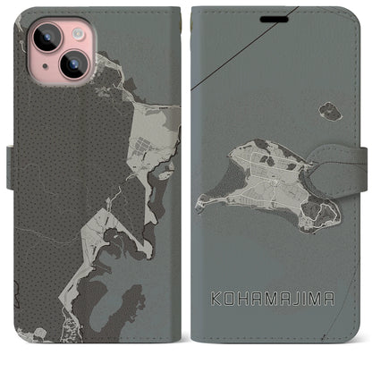 【小浜島（沖縄県）】地図柄iPhoneケース（手帳タイプ）モノトーン・iPhone 15 Plus 用