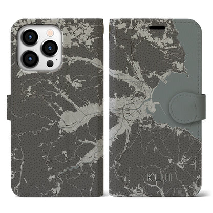 【久慈（岩手県）】地図柄iPhoneケース（手帳タイプ）モノトーン・iPhone 13 Pro 用
