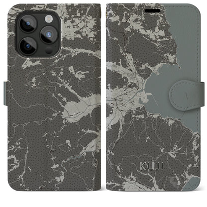 【久慈（岩手県）】地図柄iPhoneケース（手帳タイプ）モノトーン・iPhone 15 Pro Max 用