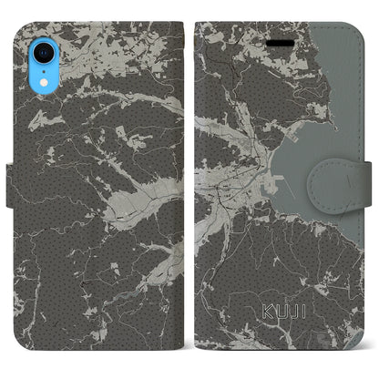 【久慈（岩手県）】地図柄iPhoneケース（手帳タイプ）モノトーン・iPhone XR 用