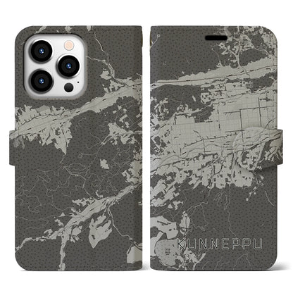 【訓子府（北海道）】地図柄iPhoneケース（手帳タイプ）モノトーン・iPhone 13 Pro 用