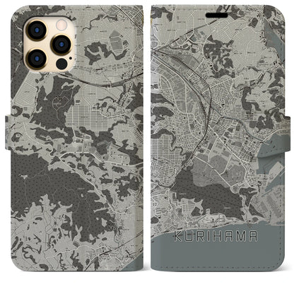 【久里浜（神奈川県）】地図柄iPhoneケース（手帳タイプ）モノトーン・iPhone 12 Pro Max 用