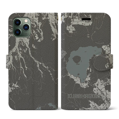 【屈斜路湖（北海道）】地図柄iPhoneケース（手帳タイプ）モノトーン・iPhone 11 Pro 用