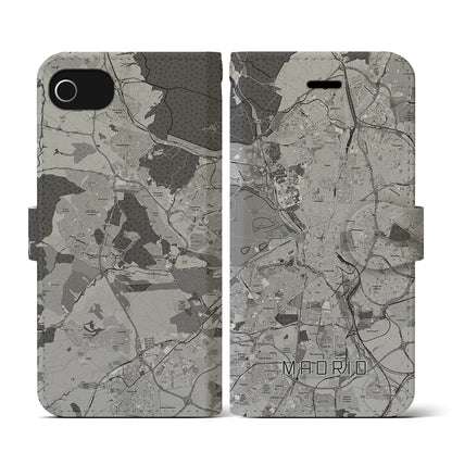 【マドリード（スペイン）】地図柄iPhoneケース（手帳タイプ）モノトーン・iPhone SE（第3 / 第2世代） / 8 / 7 / 6s / 6 用