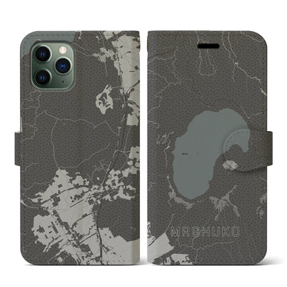【摩周湖（北海道）】地図柄iPhoneケース（手帳タイプ）モノトーン・iPhone 11 Pro 用