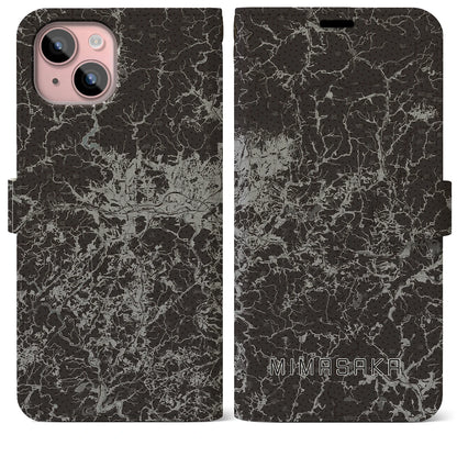 【美作（岡山県）】地図柄iPhoneケース（手帳タイプ）モノトーン・iPhone 15 Plus 用