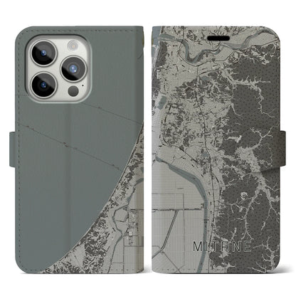 【三種（秋田県）】地図柄iPhoneケース（手帳タイプ）モノトーン・iPhone 15 Pro 用