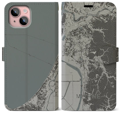 【三種（秋田県）】地図柄iPhoneケース（手帳タイプ）モノトーン・iPhone 15 Plus 用