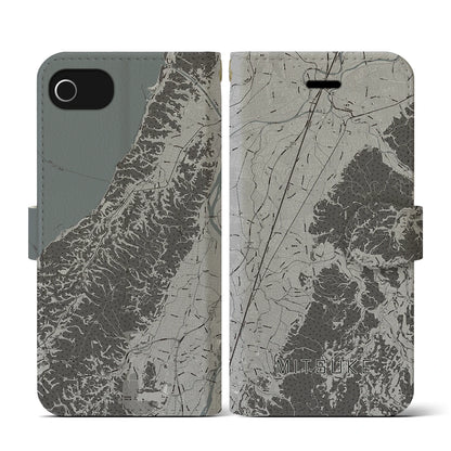 【見附（新潟県）】地図柄iPhoneケース（手帳タイプ）モノトーン・iPhone SE（第3 / 第2世代） / 8 / 7 / 6s / 6 用