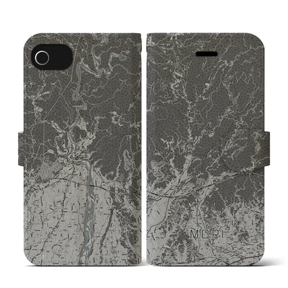 【森（静岡県）】地図柄iPhoneケース（手帳タイプ）モノトーン・iPhone SE（第3 / 第2世代） / 8 / 7 / 6s / 6 用