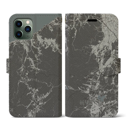 【妙高（新潟県）】地図柄iPhoneケース（手帳タイプ）モノトーン・iPhone 11 Pro 用