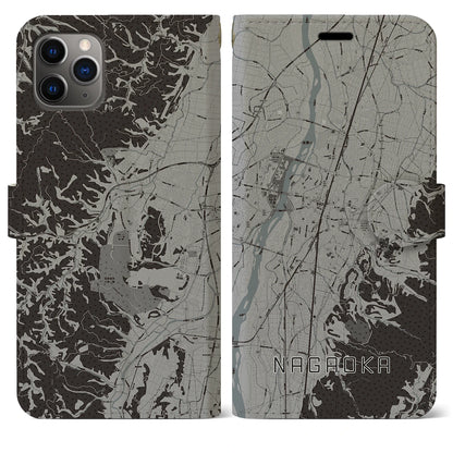 【長岡（新潟県）】地図柄iPhoneケース（手帳タイプ）モノトーン・iPhone 11 Pro Max 用