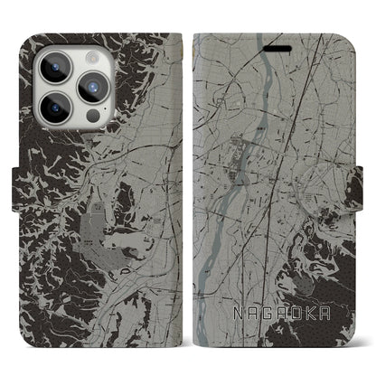 【長岡（新潟県）】地図柄iPhoneケース（手帳タイプ）モノトーン・iPhone 15 Pro 用